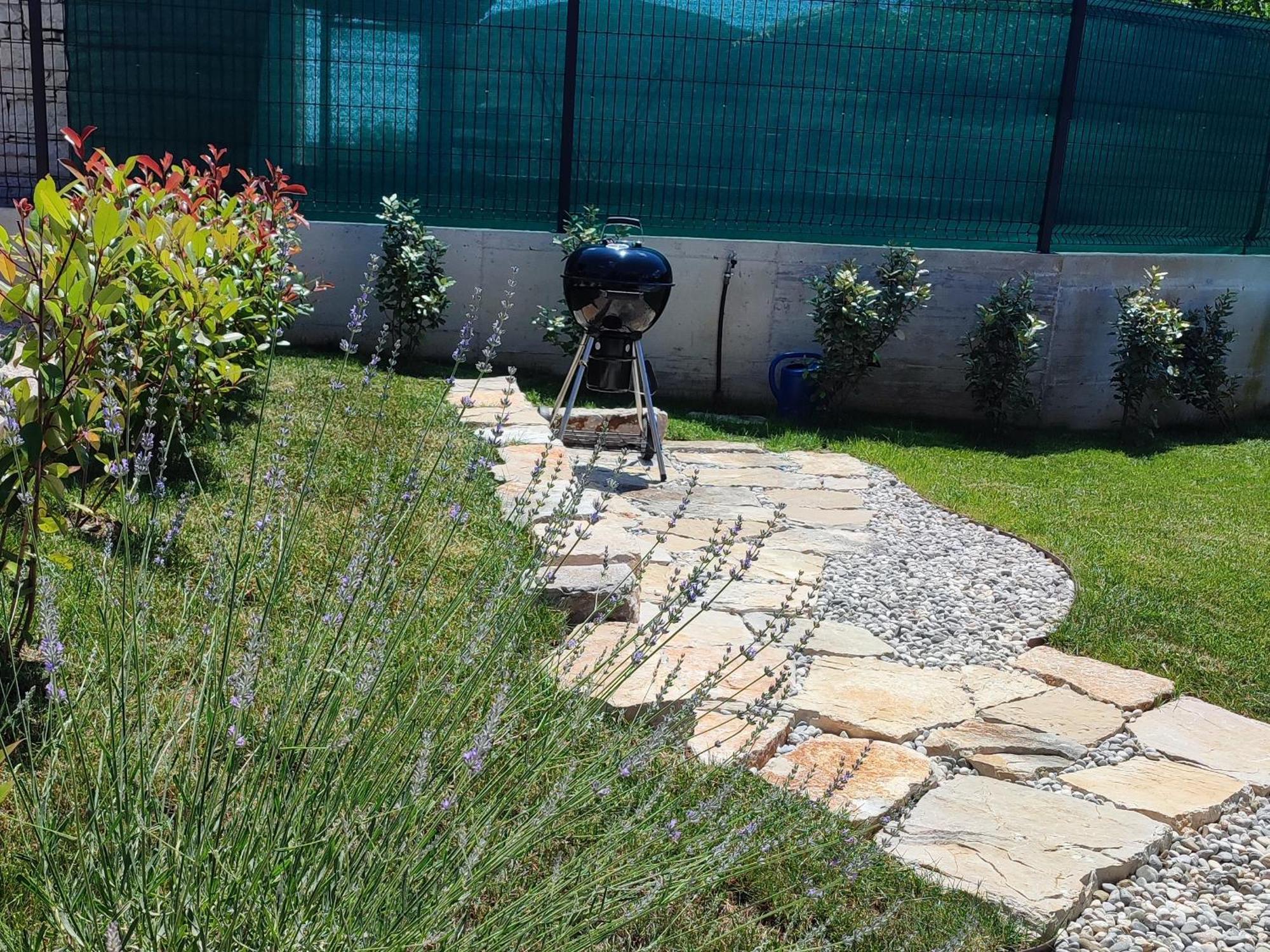 Villa Lita 파진 객실 사진